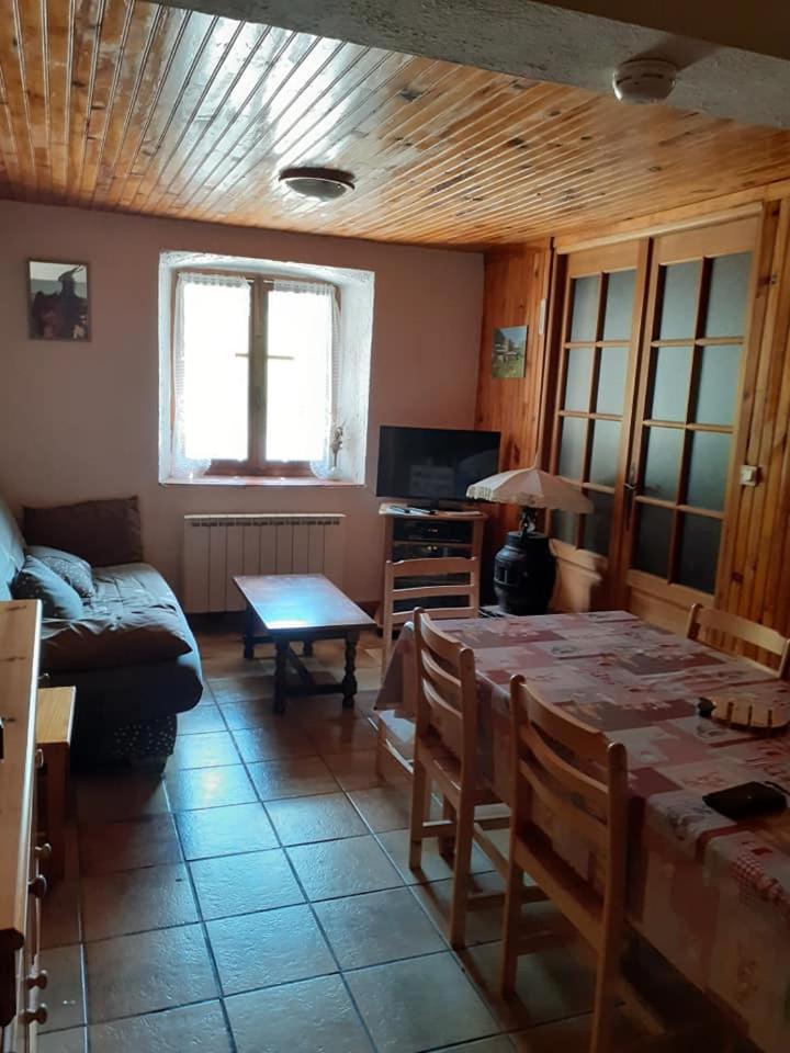 Ferienwohnung Lou Farkeit Abriès Exterior foto